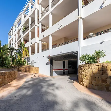 Apartment Luxury By Aora