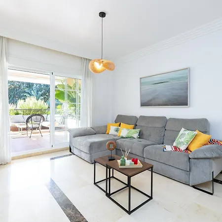 Apartment Luxury By Aora *
